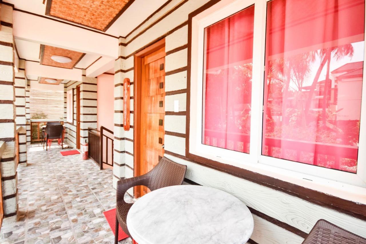 Nigi Nigi Too Beach Resort Balabag  Экстерьер фото