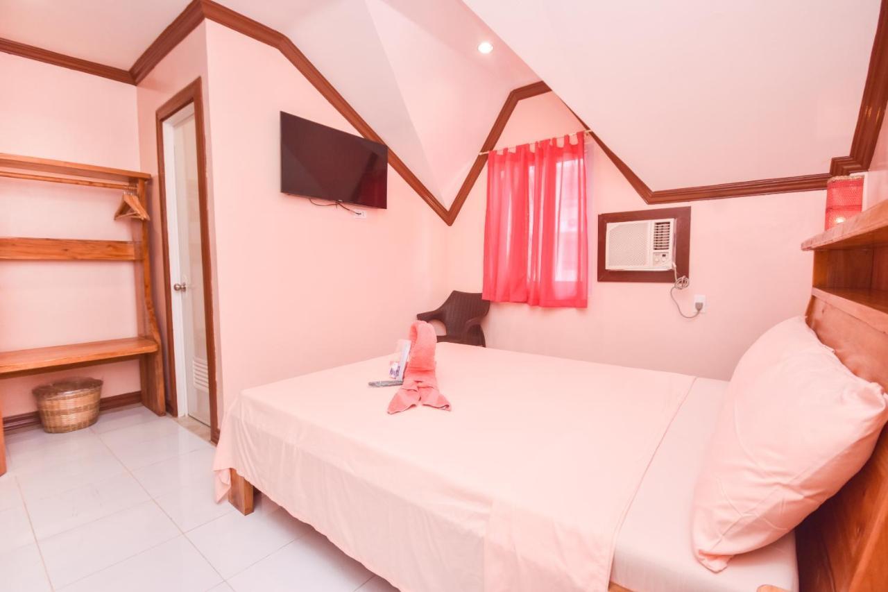 Nigi Nigi Too Beach Resort Balabag  Экстерьер фото