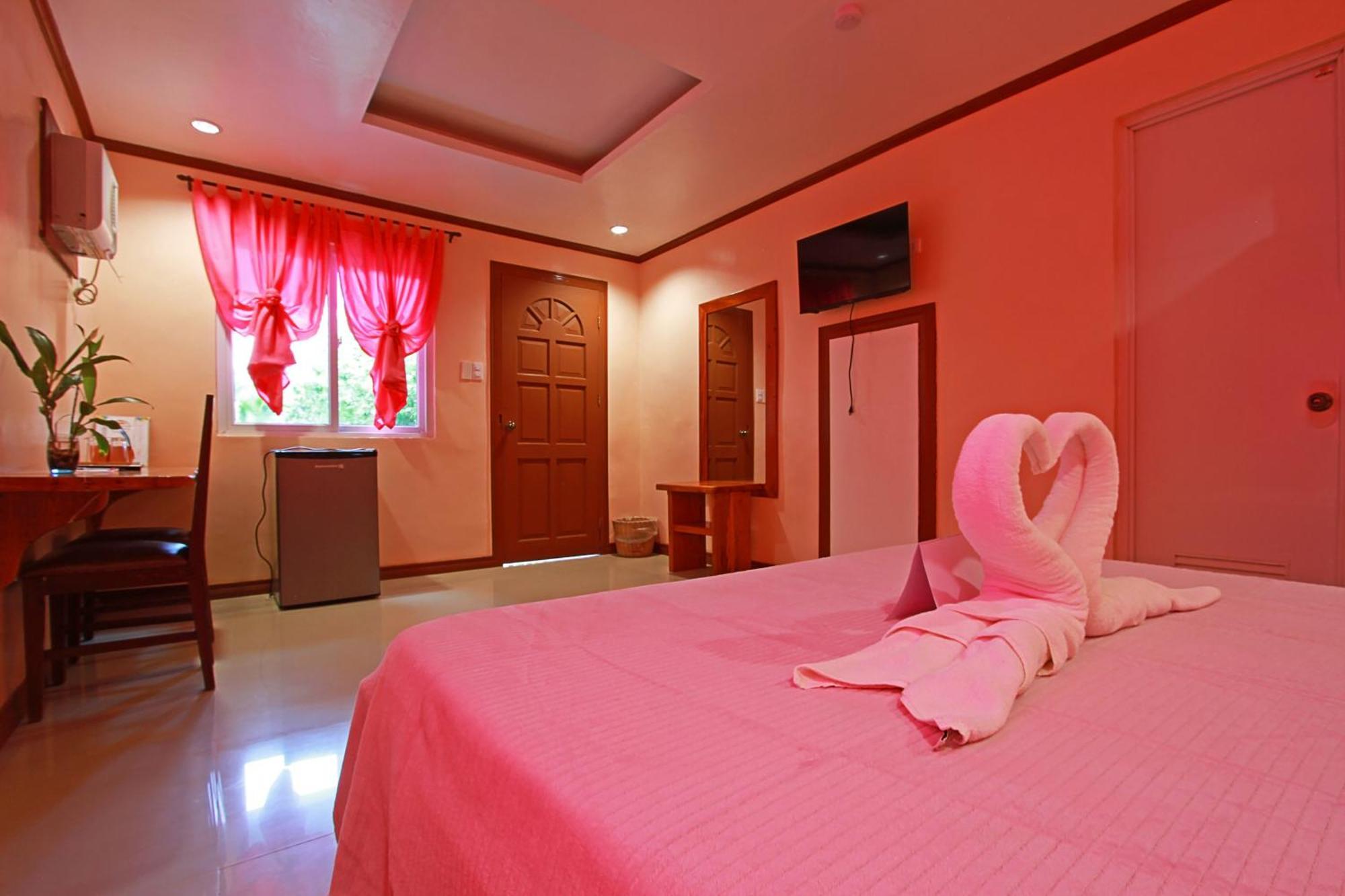 Nigi Nigi Too Beach Resort Balabag  Экстерьер фото